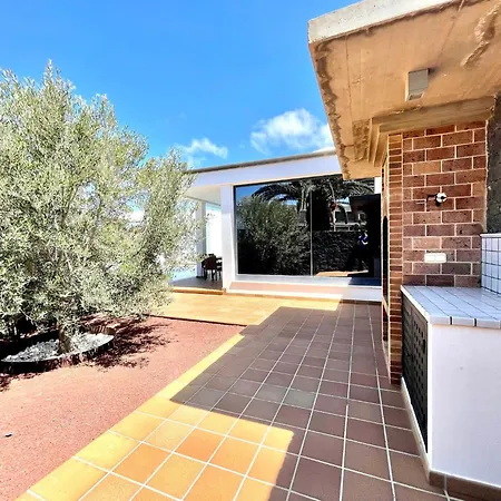 Sleeps 6 With Sauna Villa