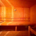 Sleeps 6 With Pool Private & Sauna *