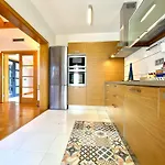 Villa Sleeps 6 With Pool Private & Sauna Playa Blanca (Lanzarote)