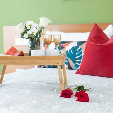 Sleeps 6 With Pool Private & Sauna Πλάγια Μπλάνκα