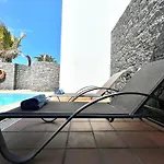 Sleeps 6 With Pool Private & Sauna * Playa Blanca