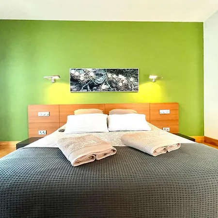 Sleeps 6 With Sauna Βίλα *