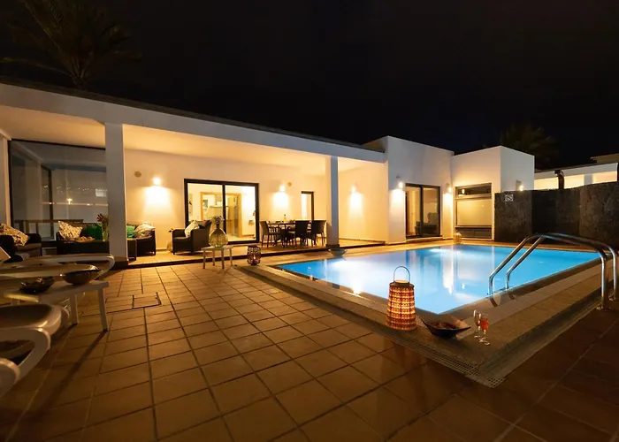 Sleeps 6 With Sauna * Playa Blanca (Lanzarote)